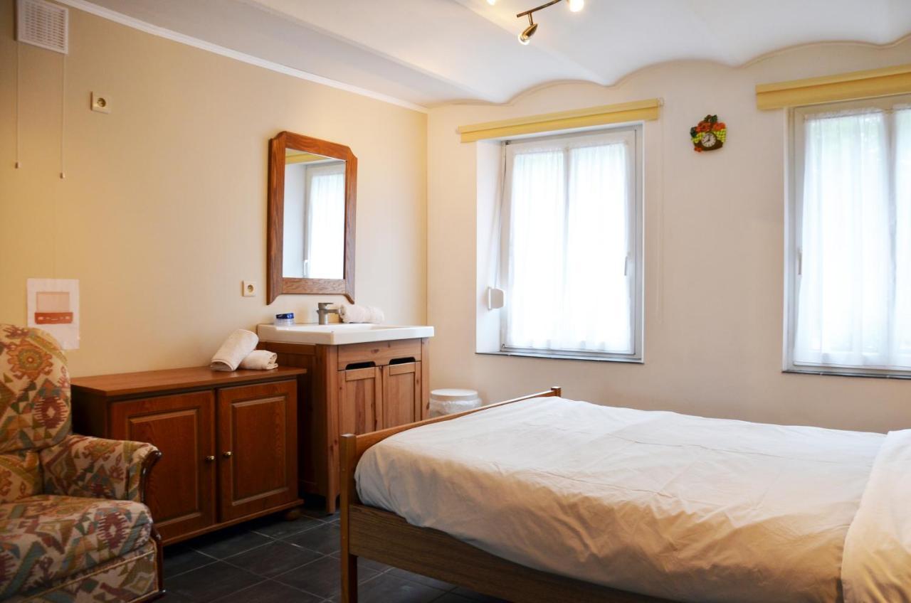 Gite Le Petit Coin De Paradis Sautin Montbliart Bagian luar foto